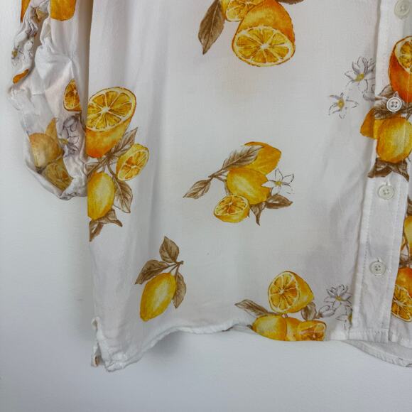 Forever 21 Womens Button-Up Short Sleeve Lemon Floral White/Yellow Top Small - Picture 4 of 10